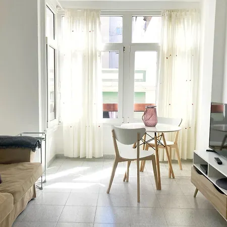 Vives Flat By Canary365