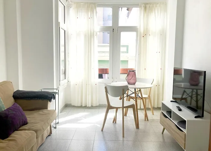 Vives Flat By Canary365